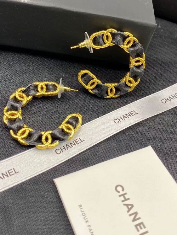 Chanel Earrings 975